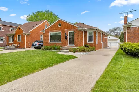 8483 Riverdale St, Dearborn Heights, MI 48127