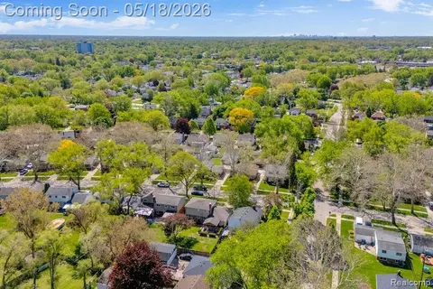 View/Area - 693 Langley Blvd, Clawson, MI 48017 photo 3 of 5