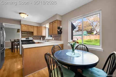 Kitchen - 693 Langley Blvd, Clawson, MI 48017 photo 5 of 5