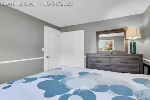Bedroom - 693 Langley Blvd, Clawson, MI 48017 photo 2 of 5