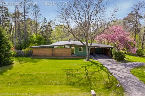 3340 Ordam Ct, Oakland, MI 48363