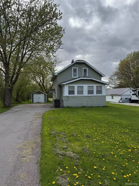 1468 Eggleston Ave, Flint, MI 48532