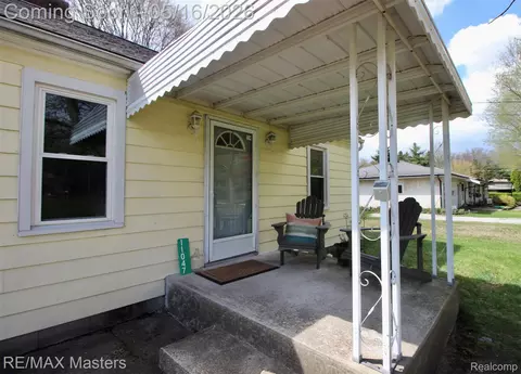 Exterior - 11047 Secor Rd, Bedford, MI 48182 photo 1 of 3