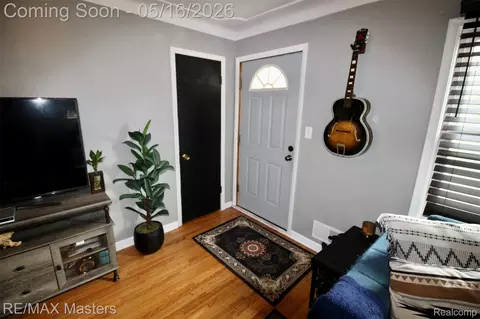 Entry Way - 11047 Secor Rd, Bedford, MI 48182 photo 1 of 1