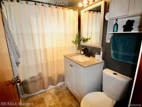 Bath - 11047 Secor Rd, Bedford, MI 48182 photo 1 of 1