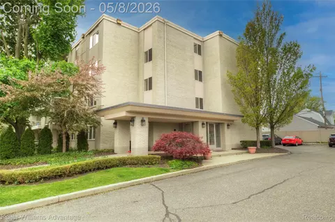 770 Deer St #302, Plymouth, MI 48170