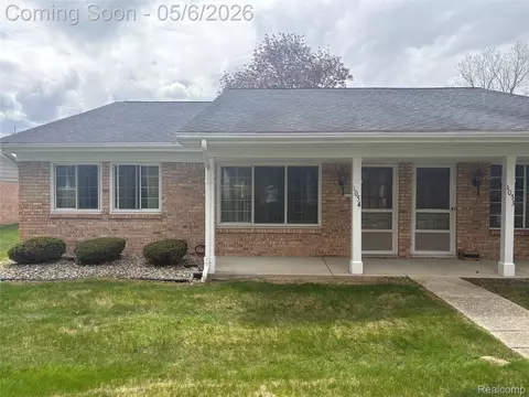 1054 Normandy Ter, Flint, MI 48532