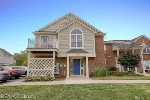 51592 Stern Ln, Chesterfield, MI 48051