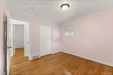 Bedroom - 7609 Dudley St, Taylor, MI 48180 photo 3 of 4