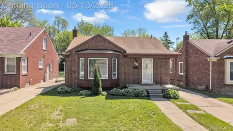 9578 Grayfield, Redford, MI 48239