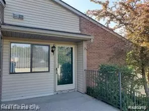 403 Water Tower Cir #92, Brighton, MI 48116