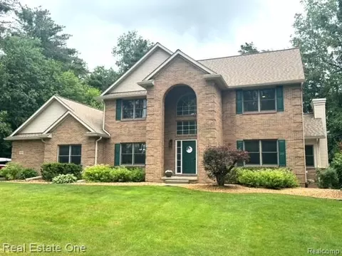4387 Emu Dr, Putnam, MI 48169