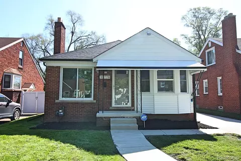 19778 Tracey St, Detroit, MI 48235