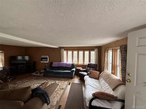 Living - 6392 20th Ave, Sylvan, MI 49679 photo 1 of 1