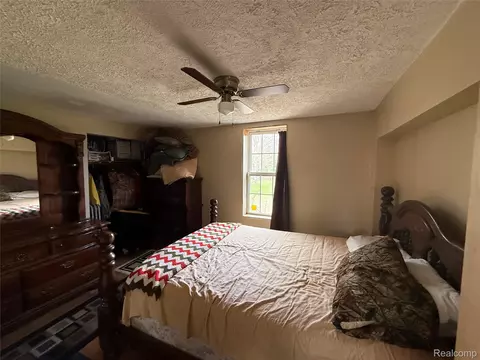 Bedroom - 6392 20th Ave, Sylvan, MI 49679 photo 1 of 2