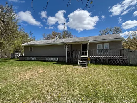6392 20th Ave, Sylvan, MI 49679