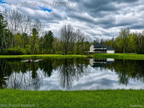 3295 Burning Tree Ln, Arcadia, MI 48412