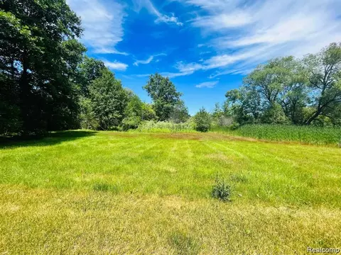 lot94 Hiller Rd, West Bloomfield, MI 48324