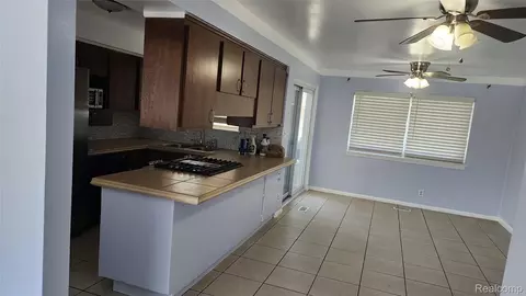 Other - 25543 Loretta Ave, Warren, MI 48091 photo 8 of 16