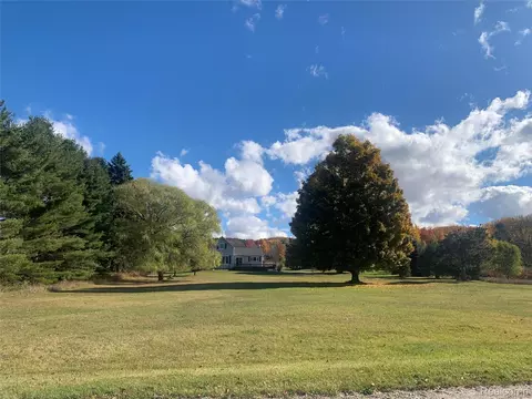 2389 Paul Rose Rd, Gilmore, MI 49635