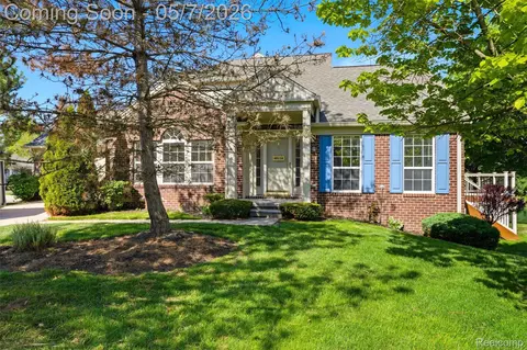 49118 Hawksburry Rd, Canton, MI 48188
