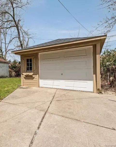 Other - 16829 Stricker Ave, Eastpointe, MI 48021 photo 5 of 5