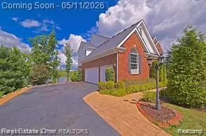 Other - 5370 Plantation Dr, Commerce, MI 48382 photo 2 of 8