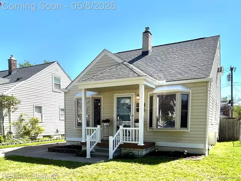2194 Tyler Ave, Berkley, MI 48072