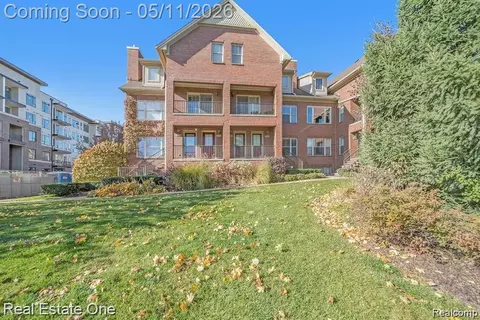 1448 S Main St #55, Royal Oak, MI 48067