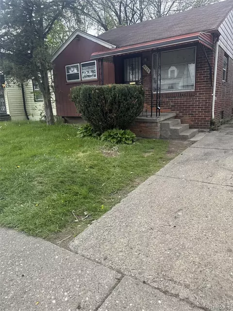 8525 Greenlawn St, Detroit, MI 48204