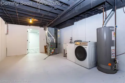 Other - 3091 Heritage Dr, Troy, MI 48083 photo 10 of 14