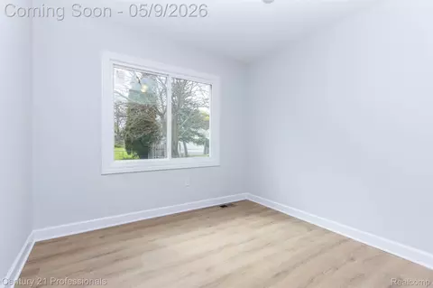 Bedroom - 3091 Heritage Dr, Troy, MI 48083 photo 1 of 9