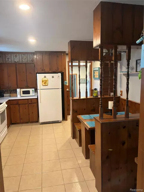 Kitchen - 5315 E 8th St, Au Gres, MI 48703 photo 1 of 2