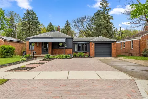 6549 Shenandoah Ave, Allen Park, MI 48101
