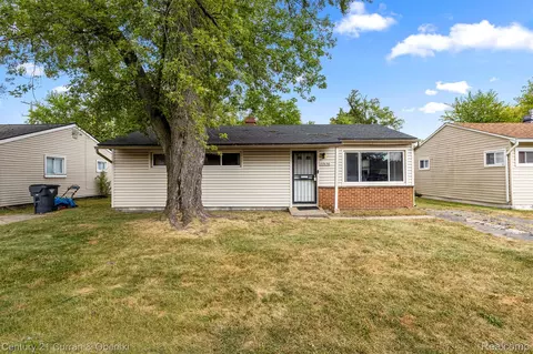 22030 Dante St, Oak Park, MI 48237