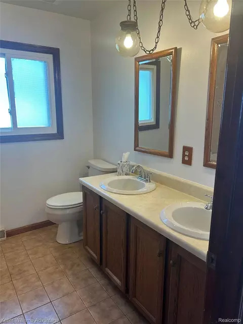 Bath - 2800 E Booth Rd, Au Gres, MI 48703 photo 1 of 2