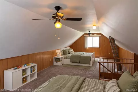 Bedroom - 2800 E Booth Rd, Au Gres, MI 48703 photo 2 of 3