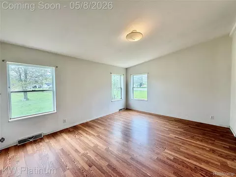 Living - 12088 Speaker Rd, Brockway, MI 48097 photo 5 of 5