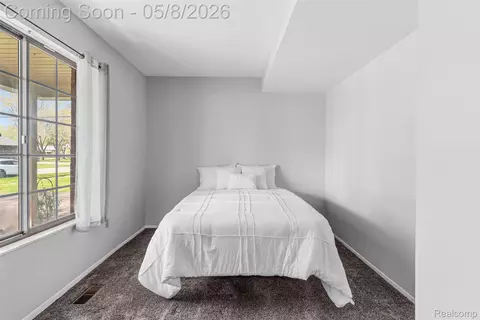 Bedroom - 604 Luce Ave, Flushing, MI 48433 photo 1 of 5