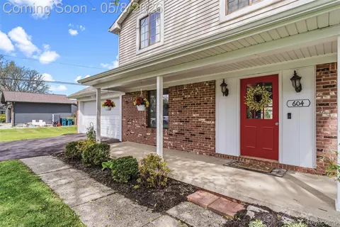 Exterior - 604 Luce Ave, Flushing, MI 48433 photo 1 of 3