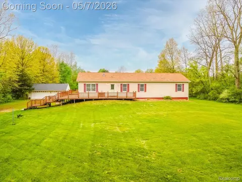20650 Sherwood Rd, Sumpter, MI 48111