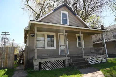 313 Kentucky Ave, Monroe, MI 48161