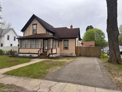385 N Main St, Imlay City, MI 48444