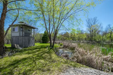 Exterior - 2350 Crane Rd, Fenton, MI 48430 photo 5 of 7