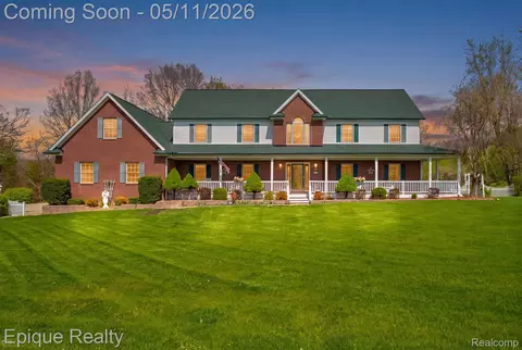 6495 Country Lane Dr, Springfield, MI 48350