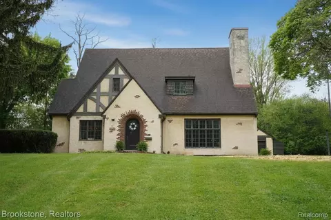 1840 Hampden Rd, Flint, MI 48503