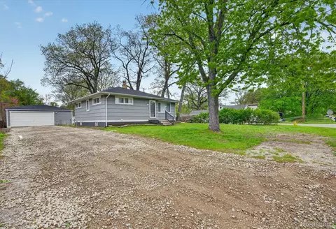 35808 Schley Ave, Westland, MI 48186