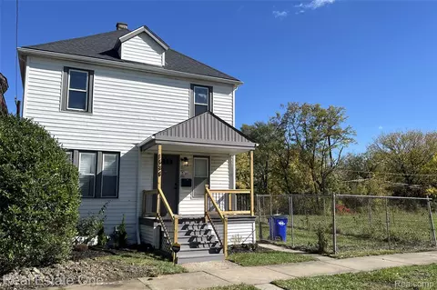 1534 Saint Clair St, Detroit, MI 48214