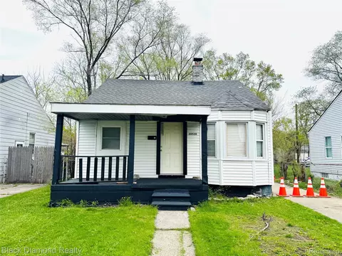 20520 Dresden St, Detroit, MI 48205