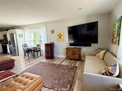 Living - 9220 S Flaska Dr, Solon, MI 49621 photo 3 of 3